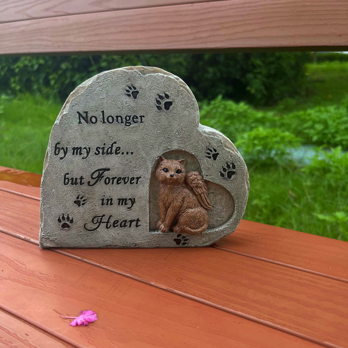 Outdoor Heart Shaped Cat Monument by eprolo