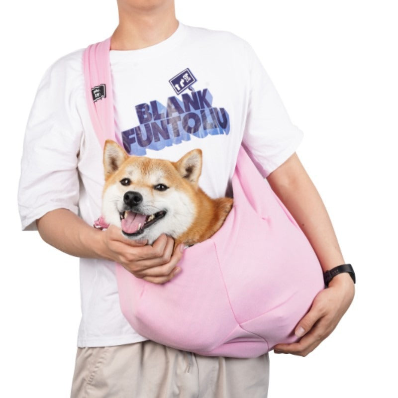 Breathable foldable carrier bag for small dogs and cats